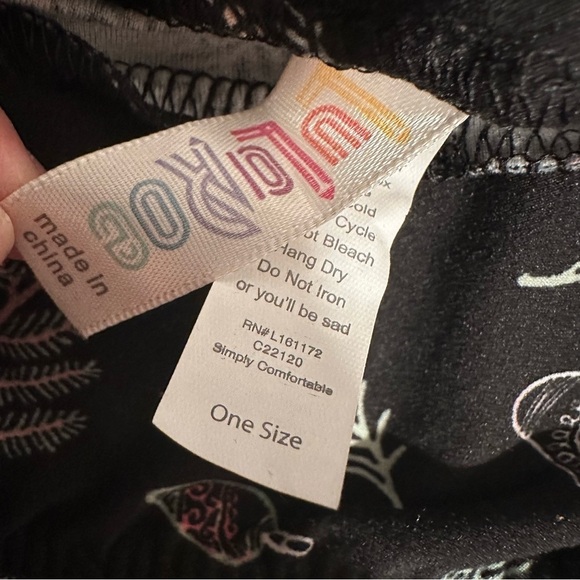 NEW LulaRoe OS Soft Leggings One Size  2-10 Small-Large Christmas Ornament Light - Picture 11 of 16